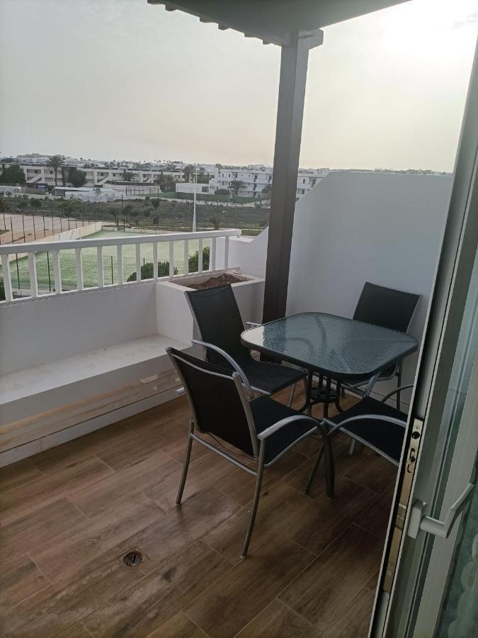 Apto. Vacacional “El Balcon De Las 4 Lunas” Коста-Тегисе Экстерьер фото